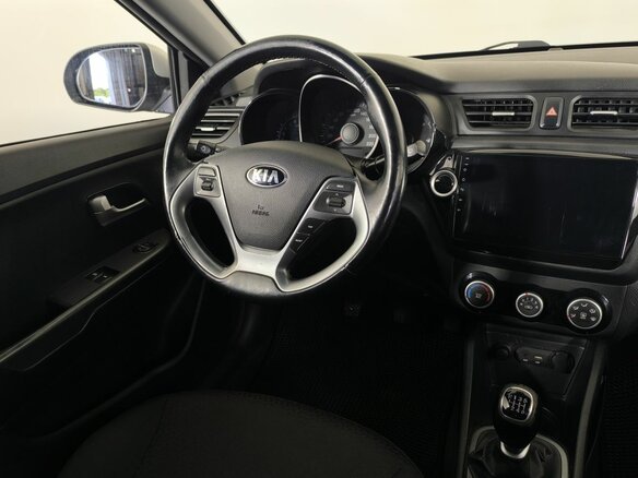 2015 Kia Rio III Рестайлинг, серый - вид 13
