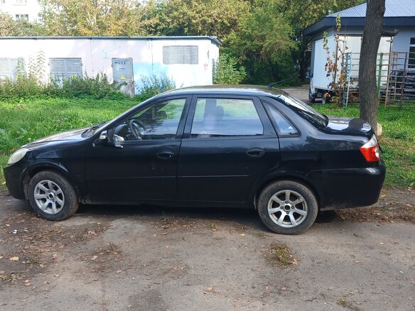 2010 Lifan Breez (520), чёрный - вид 4