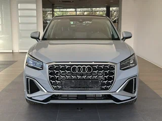 2026 Audi Q2 L 35 TFSI I Рестайлинг, серый, 3880000 рублей, вид 2