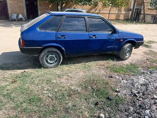 2004 Lada (ВАЗ) 21093i, серебристый, 90000 рублей, вид 3