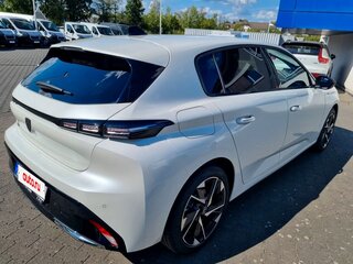 2023 Peugeot 308 III, белый, 1790000 рублей, вид 4