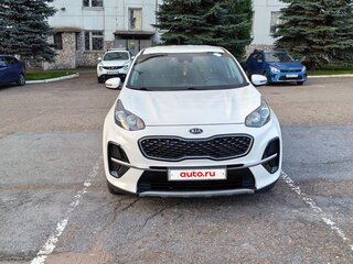 2019 Kia Sportage IV Рестайлинг, белый, 2390000 рублей, вид 1