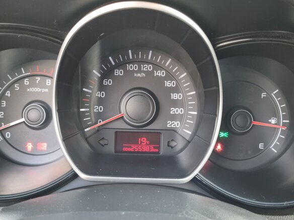 2012 Kia Rio III, белый, 550000 рублей - вид 6