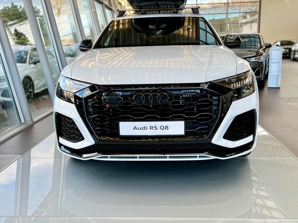 2026 Audi RS Q8 I Рестайлинг, белый, 23490000 рублей - вид 4