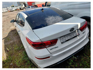 2018 Kia Optima IV Рестайлинг, белый, 1250000 рублей, вид 2