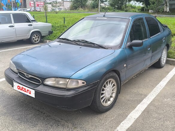 1993 Ford Mondeo I, зелёный