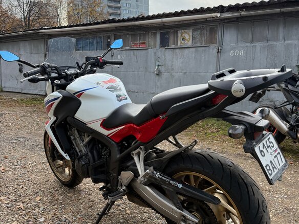 2014 Honda CB 650F, белый, 600000 рублей - вид 2