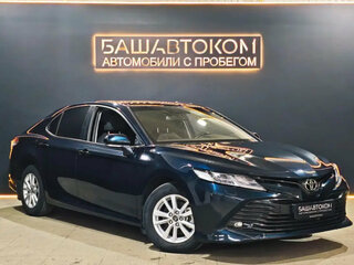 2018 Toyota Camry VIII (XV70), синий, 2650000 рублей, вид 3