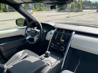 2021 Land Rover Discovery P360 V Рестайлинг, чёрный, 7500000 рублей, вид 4