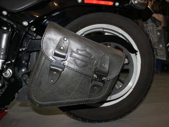 2022 Harley-Davidson Softail Standard, чёрный, 1250000 рублей - вид 8