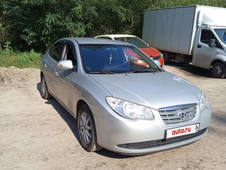 2011 Hyundai Elantra IV (HD), серебристый, 670000 рублей, вид 3