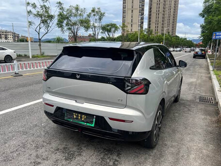 2025 Arcfox T1 42.3 kWh, серебристый, 1580000 рублей, вид 4