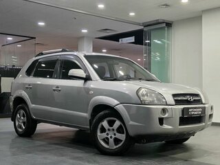 2006 Hyundai Tucson I, серебристый, 587000 рублей, вид 1