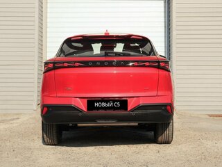2026 Omoda C5 II, красный, 2779000 рублей, вид 4