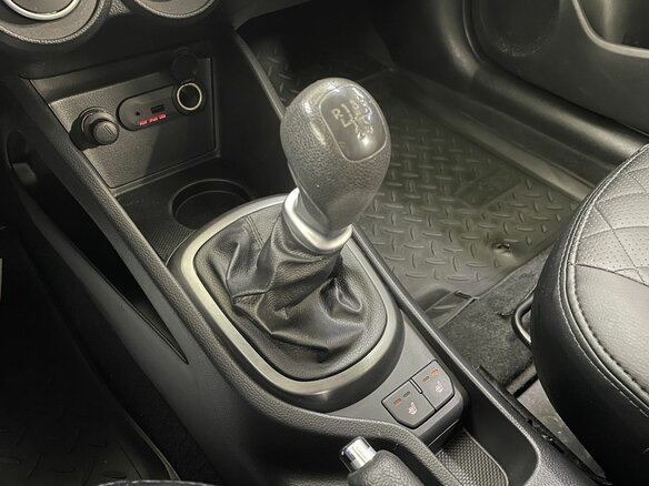2012 Kia Rio 5-speed III, бежевый, 765000 рублей - вид 12