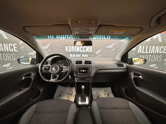 2019 Volkswagen Polo V Рестайлинг, бежевый, 949000 рублей - вид 12