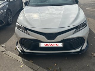 2019 Toyota Camry VIII (XV70), белый, 2150000 рублей, вид 1