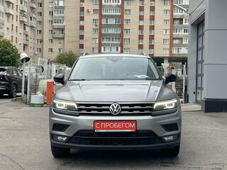 2019 Volkswagen Tiguan II, серебристый, 2399000 рублей, вид 5