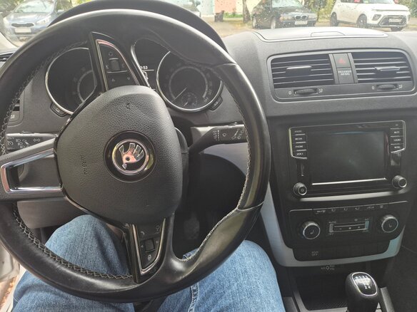 2016 Skoda Yeti I Рестайлинг, белый - вид 8