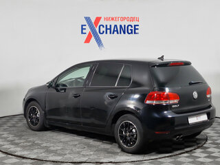 2011 Volkswagen Golf VI, чёрный, 409000 рублей, вид 1