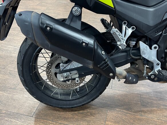 2025 QJMotor SVT 650 X, чёрный, 515000 рублей - вид 13