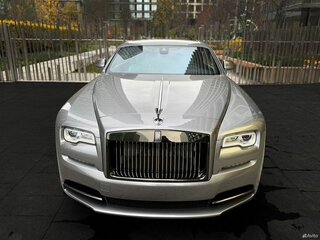 2019 Rolls-Royce Wraith Black Badge, чёрный, 28000000 рублей, вид 3