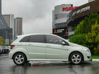 2009 Mercedes-Benz B-Класс 200 I (W245) Рестайлинг, белый, 678000 рублей, вид 3