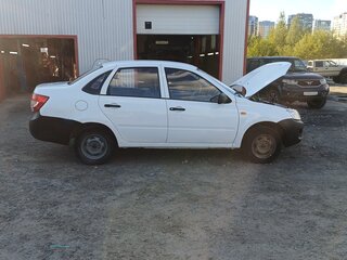 2014 Lada (ВАЗ) Granta I, белый, 260000 рублей, вид 3
