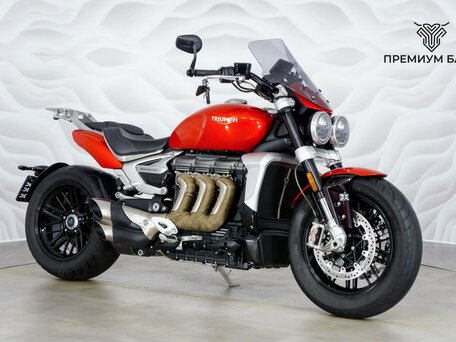 2021 Triumph Rocket III, красный, 1949000 рублей, вид 5