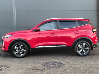 2025 Chery Tiggo 4 I Рестайлинг 2, красный, 1979000 рублей, вид 2
