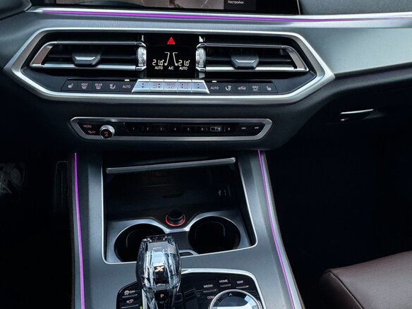 2021 BMW X5 40i IV (G05/G18), чёрный, 9500000 рублей - вид 11