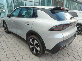 2026 Changan Qiyuan Q05 51.9 kWh II, серый, 2290000 рублей, вид 3