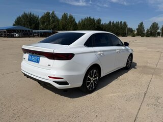 2023 Geely Emgrand II, белый, 1150000 рублей, вид 4