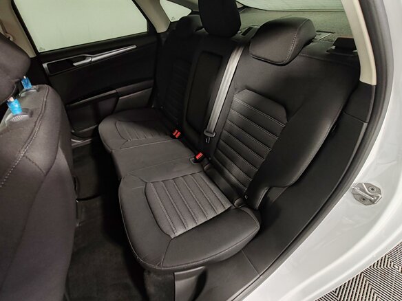 2017 Ford Mondeo V, белый, 1699000 рублей - вид 16