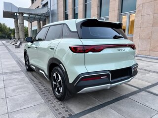 2024 BYD Yuan Up 45.12 kWh, бежевый, 1630000 рублей, вид 5