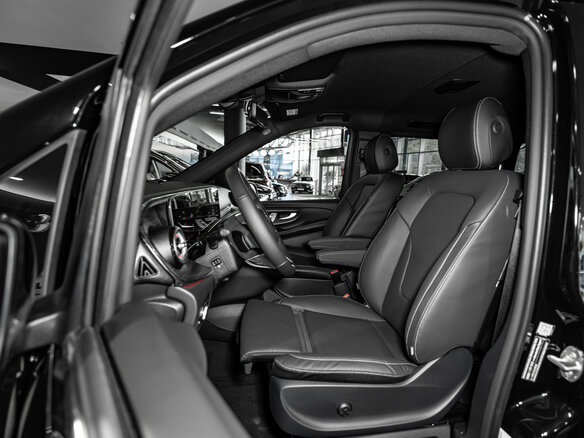 2026 Mercedes-Benz V-Класс 300 d экстра длинный III (W447) Рестайлинг 2, чёрный - вид 12