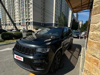 2019 Jeep Grand Cherokee IV (WK2) Рестайлинг, чёрный, 2400000 рублей, вид 2