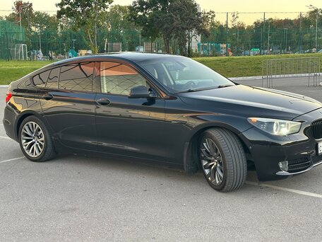 2011 BMW 5 серии Gran Turismo 530d xDrive VI (F10/F11/F07), чёрный, 1850000 рублей, вид 5