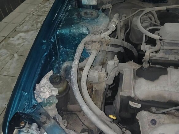 1999 Mazda 323 VI (BJ), зелёный, 130000 рублей - вид 16