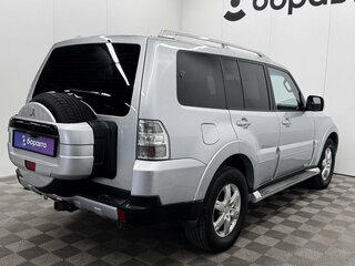 2008 Mitsubishi Pajero IV, серебристый, 1600000 рублей, вид 2