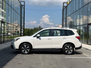 2017 Subaru Forester IV Рестайлинг 2, белый, 2195000 рублей, вид 2