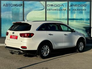 2018 Kia Sorento III Prime Рестайлинг, белый, 2100000 рублей, вид 5