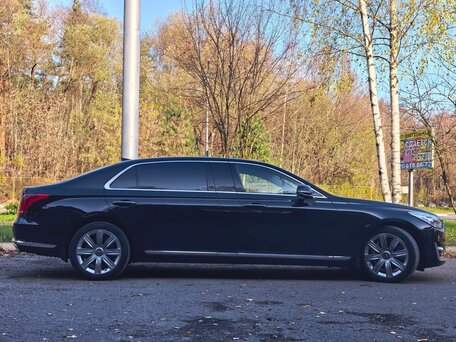2017 Genesis G90 Limousine I, чёрный, 2999999 рублей, вид 3