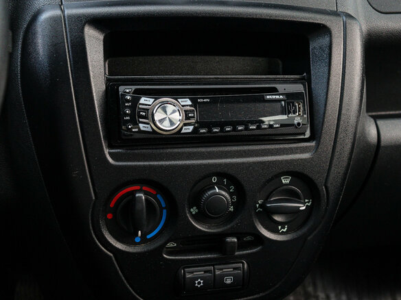 2013 Lada (ВАЗ) Granta I, чёрный, 410000 рублей - вид 12