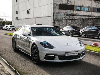 2017 Porsche Panamera 4S II, белый, 6326000 рублей, вид 4