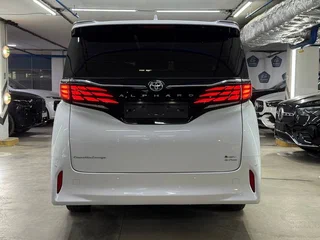 2025 Toyota Alphard IV, белый, 11999000 рублей, вид 4