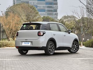2026 Leapmotor A10 53 kWh, бежевый, 1856500 рублей, вид 5