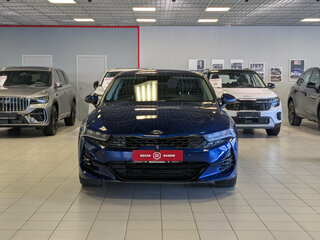 2021 Kia K5 III, синий, 2299500 рублей, вид 3