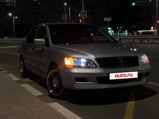 2001 Mitsubishi Lancer Cedia IX, белый, 350000 рублей, вид 1