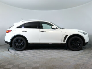 2013 Infiniti QX70, белый, 2350000 рублей, вид 4